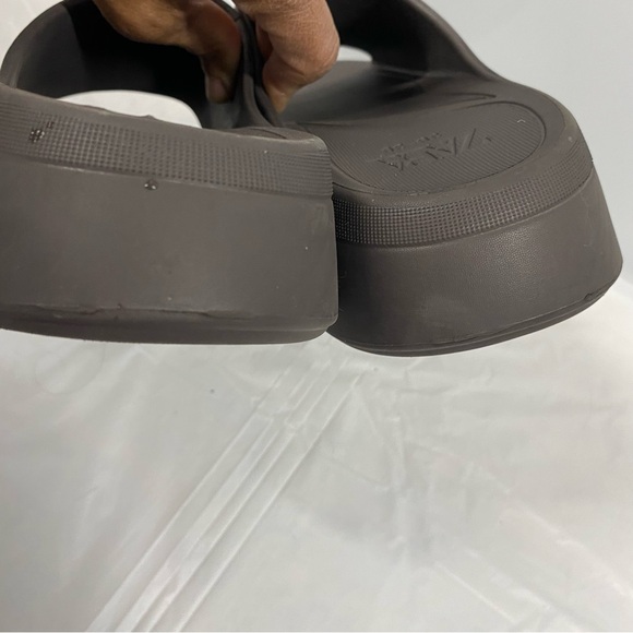 Zara Slides Sandals Womens 38-39 (7) black slippers shoes - Picture 5 of 6